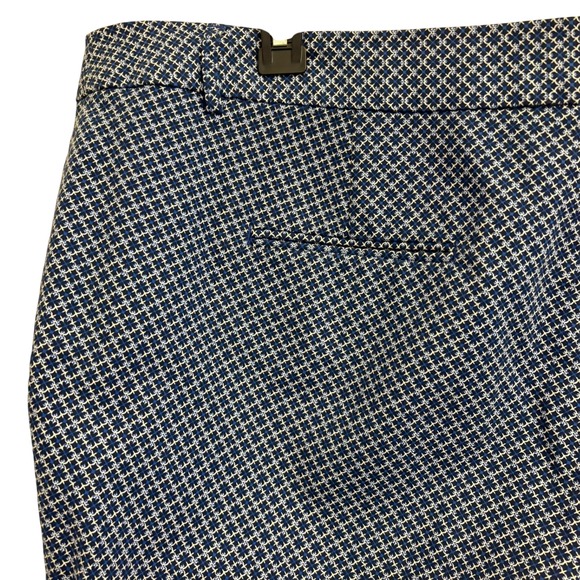 Mercer & Madison Blue and White Pattern Crop Casual Work Pants Size 20W - Picture 9 of 14